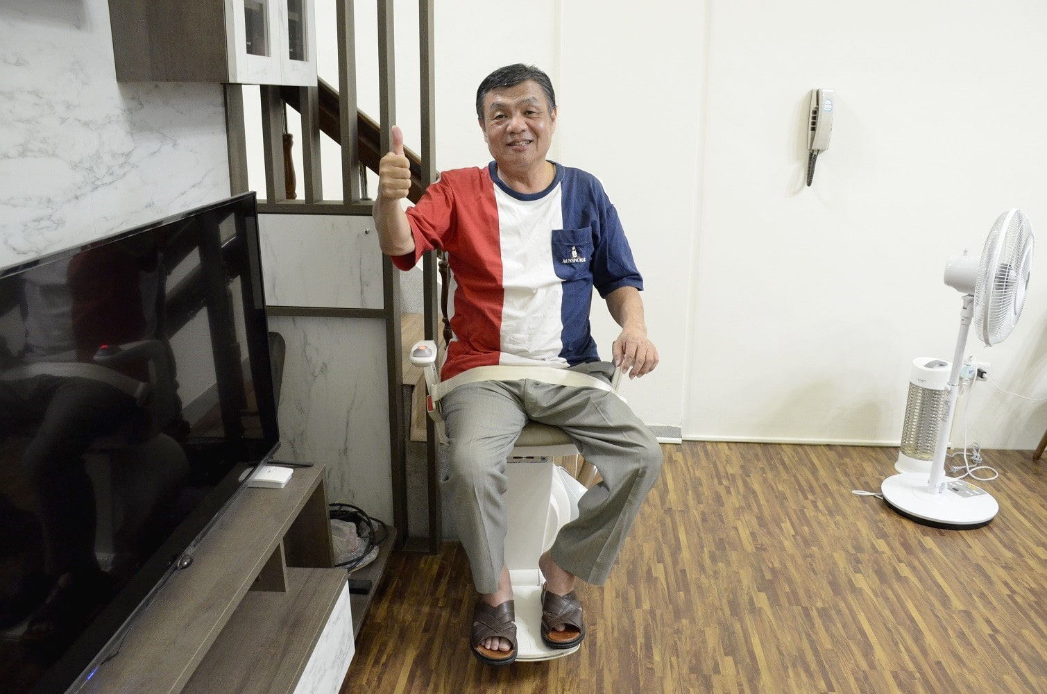 台中樓梯升降椅安裝案例 - 台中大里區陳大哥